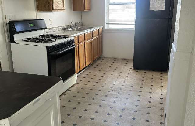 1162 East 25th Street - 1