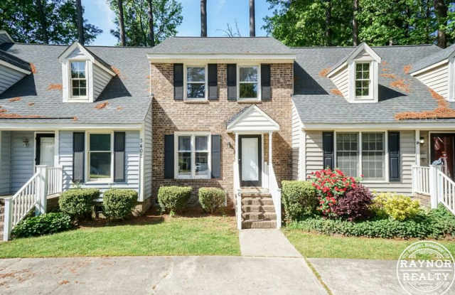 3402 Gina Ct