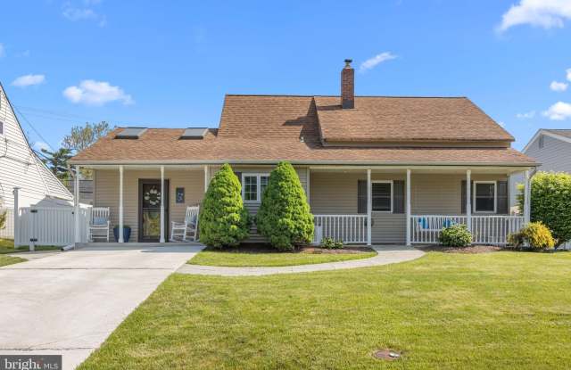 Photo of 34 ROCKY POOL Lane