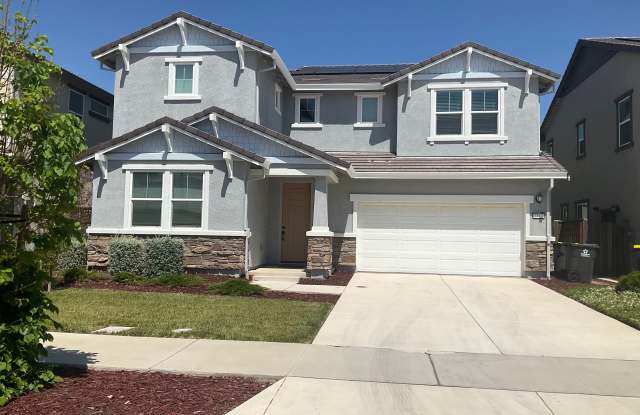 2717 Rabbit Hollow Dr
