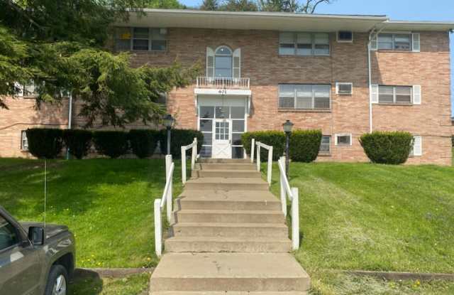Photo of 401 Colonial Dr.