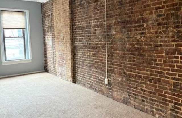 27 W Front Street unit: B