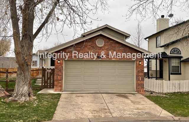 3 Bed/2 Bath, 1279 sqft - 475 Chiswick Circle