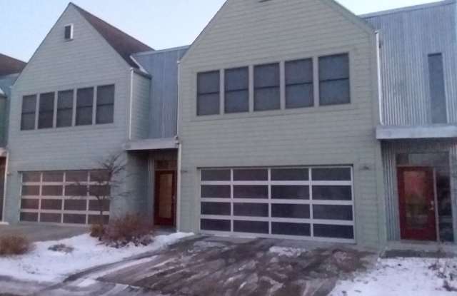 Photo of Stunning Modern Urban Loft – Spacious, Stylish, and Conveniently Located