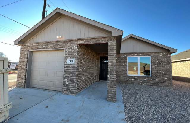 3 Bed Single Family Home In North Lubbock - 2407 North Avenue North, Lubbock, TX 79403