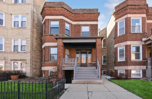 2501 W Ainslie Street - 2501 West Ainslie Street, Chicago, IL 60625