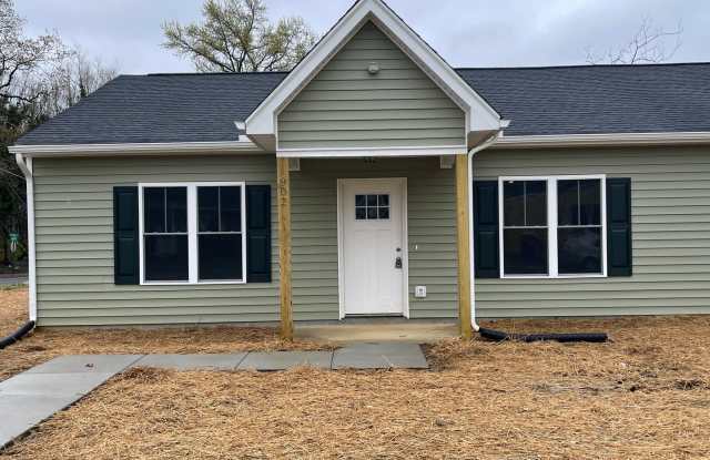 New Construction Duplex - 902 Chestnut Street, Hopewell, VA 23860