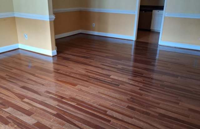 804 CORKTREE Road unit: 804