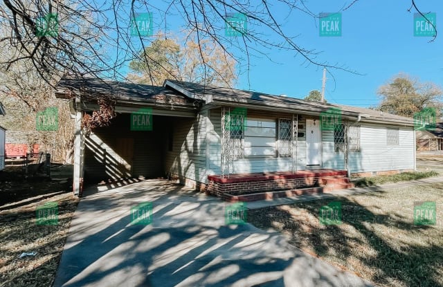 302 McCartney Blvd - 302 Mccartney Boulevard, Texarkana, TX 75503