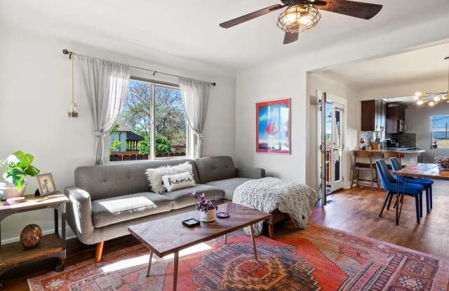 Photo of 3401 Steele Street