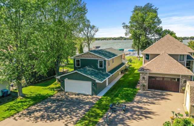 21738 Ideal Avenue North