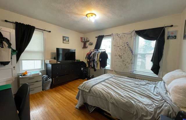 Amazing 4 bed and 2 bath in Brighton.....