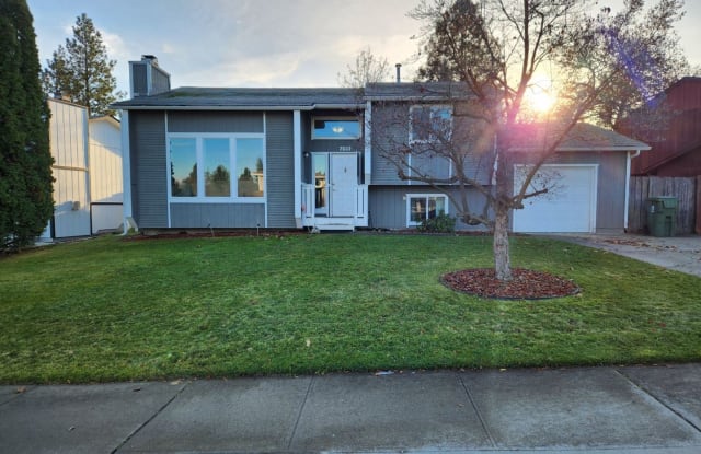 7603 N Wiscomb Dr. - 7603 North Wiscomb Street, Spokane, WA 99208