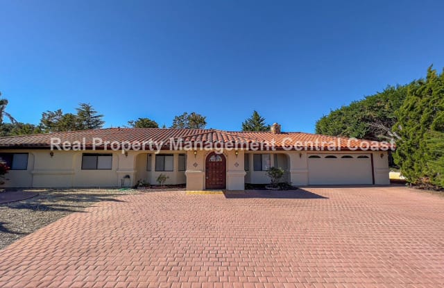 324 Oro Drive - 324 Oro Drive, Arroyo Grande, CA 93420