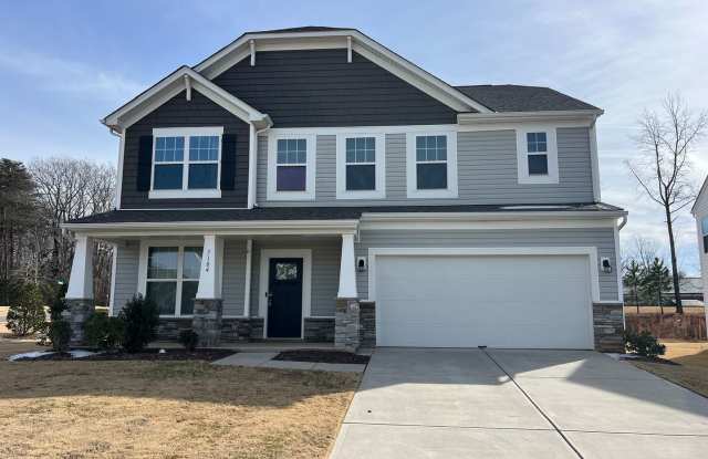 2022 Four Bedroom Home Furnished