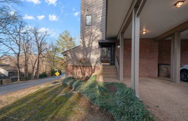 Belle Meade Townhome