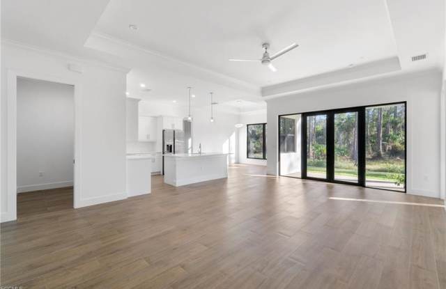 3724 2nd Avenue Northeast