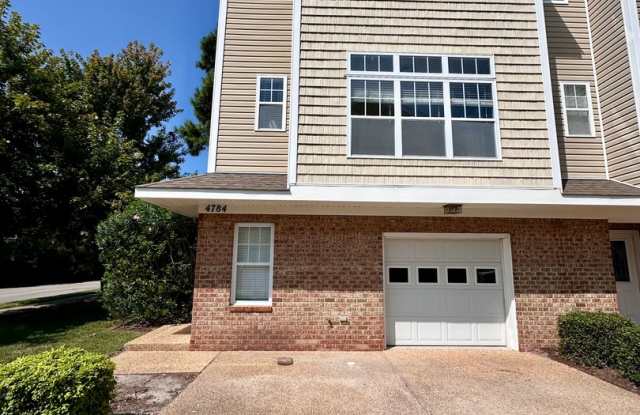 Photo of Updated Townhome in Chesapeake Beach