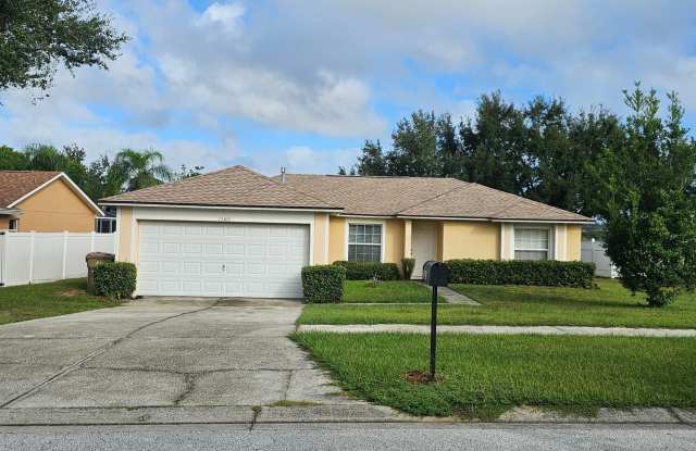Photo of Spacious, Bright  Move-In Ready Home in Clermont!