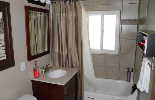 *LONG TERM RENTAL*