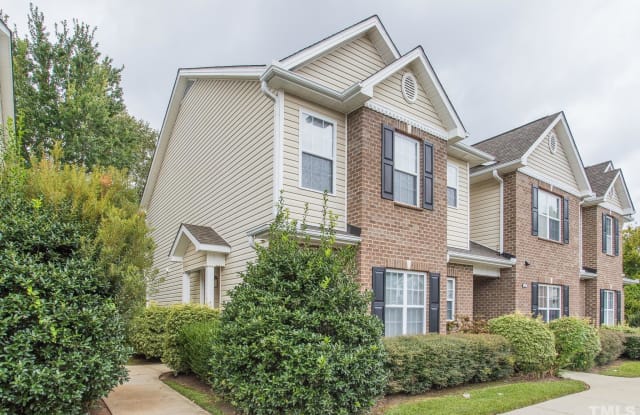 360 E Willhaven Drive - 360 South Willhaven Drive, Fuquay-Varina, NC 27526