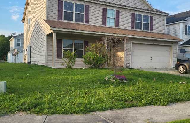 209 Bender Street