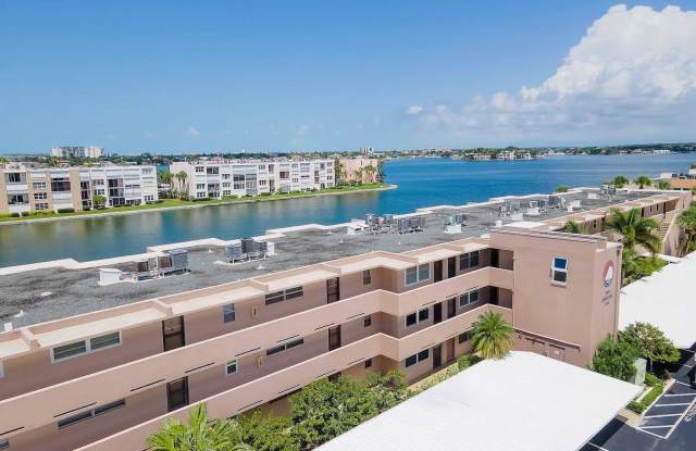 7540 BAY ISLAND DRIVE S