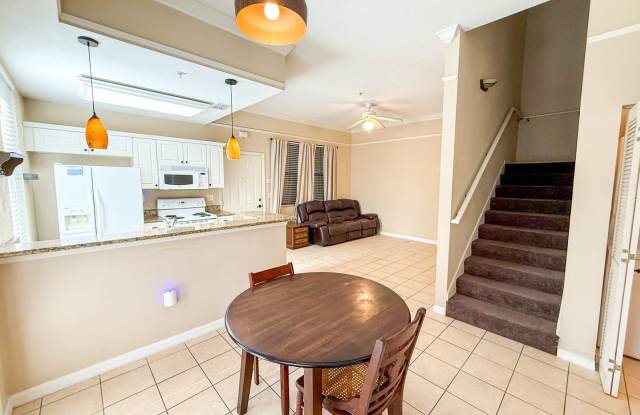 St. Charles Place #306