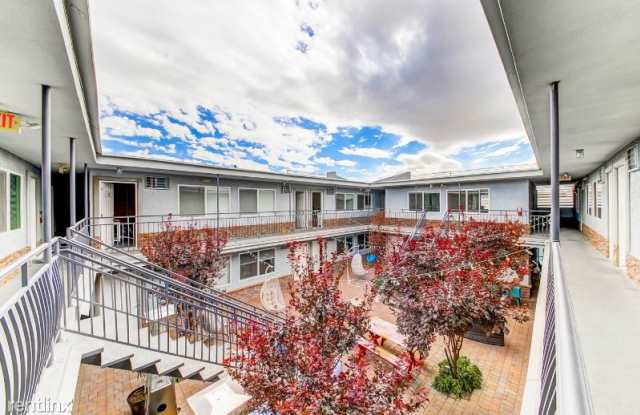 813 E Ogden Ave