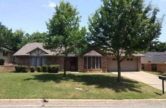 5207 Millsprings Drive - 5207 Millsprings Drive, Arlington, TX 76017