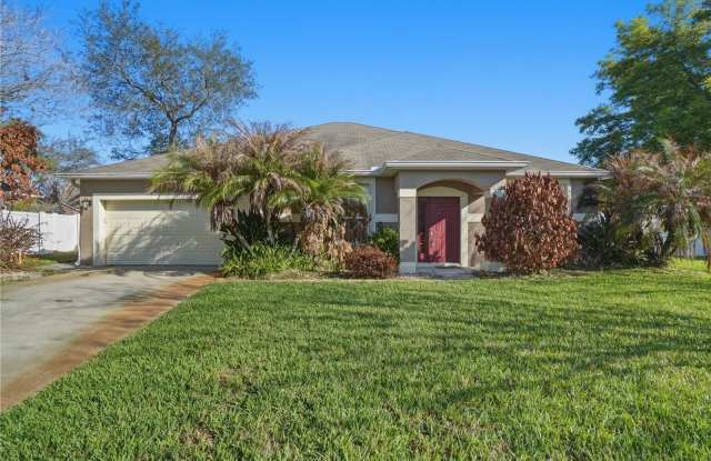 5810 HUMMINGBIRD COURT