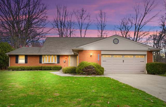 Photo of 2481 East Rahn Road