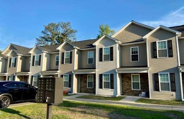 2915 Macgregor Downs Road