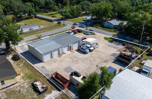 Photo of 210 NW Tilden Street