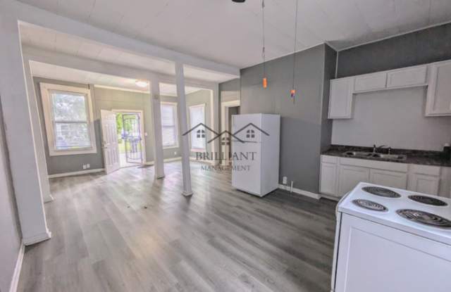 2239 East 34th Street