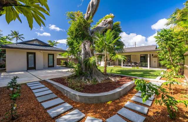 Photo of Kahala Zen: Spacious Modern Oasis w/ Studio, Garden  Lush Garden