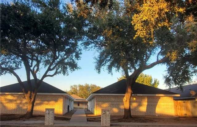 712 Nightingale Avenue unit: C