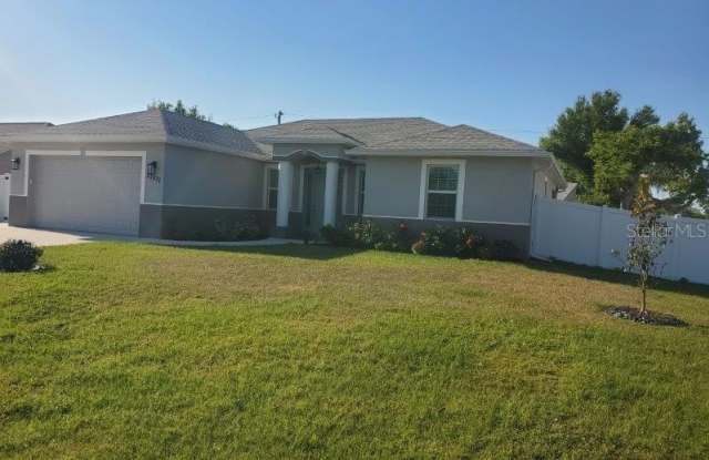 23071 MINERAL AVENUE