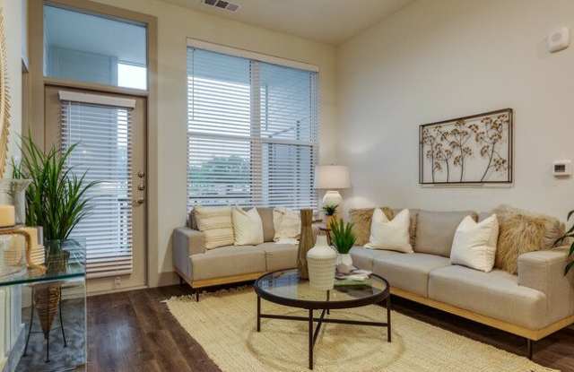 Photo of Mustang Ridge