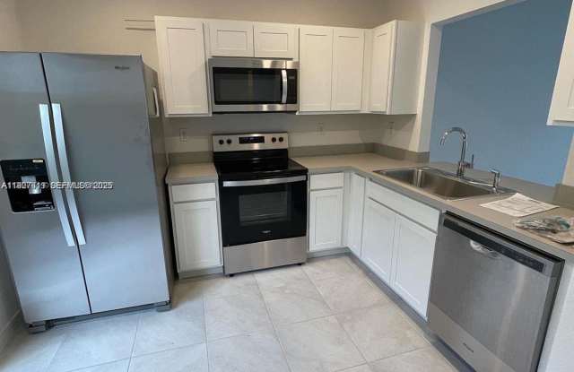 440 Northeast 4th Street