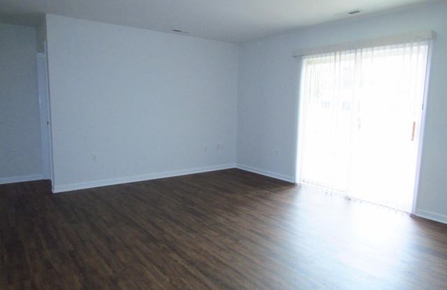 28580 DUPONT BOULEVARD