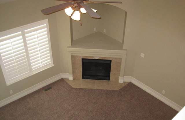 1544 W. Eaglemann Ct., #19