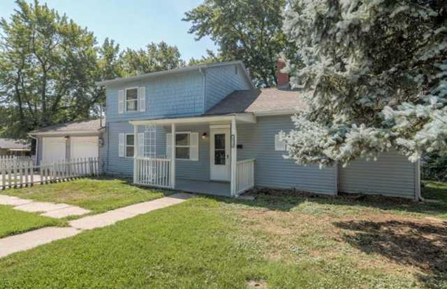 10719 E 19th Terr S - 10719 East 19th Street South, Independence, MO 64052