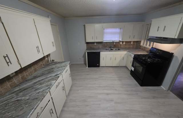 4505 Timberland Drive