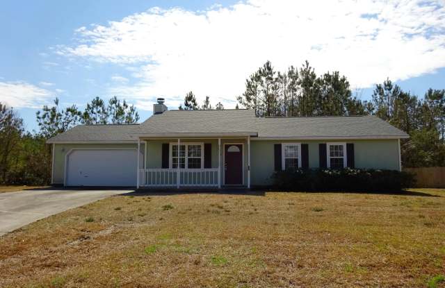 141 Daphne Drive - 141 Daphne Drive, Onslow County, NC 28539