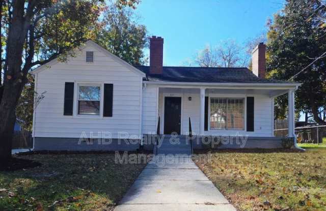 Photo of 621 Grace Avenue