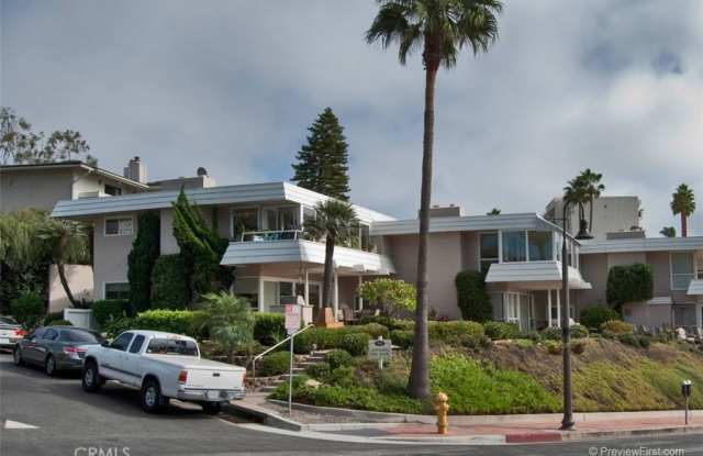 501 Avenida Del Mar