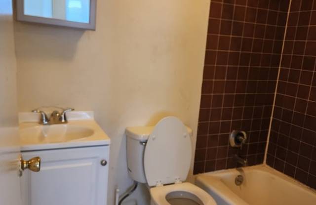 Photo of 86 Academy Street - 2