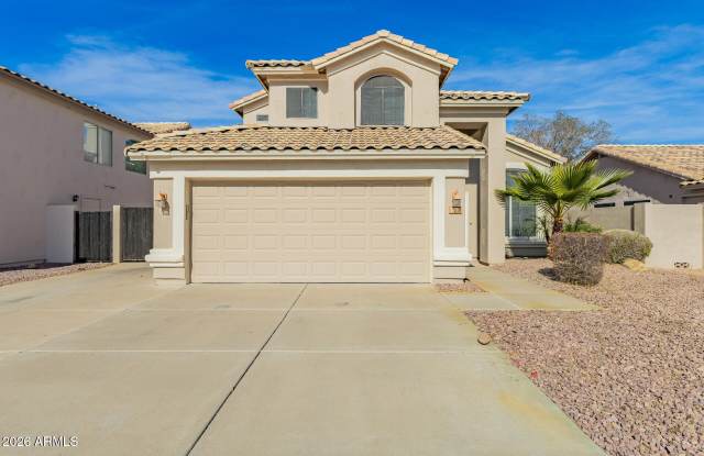 7420 W LOS GATOS Drive