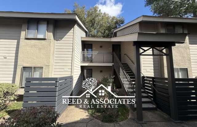 1825 Crossflower Cove